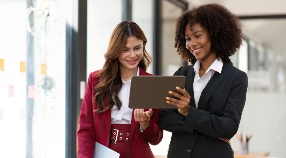 international financial platforms